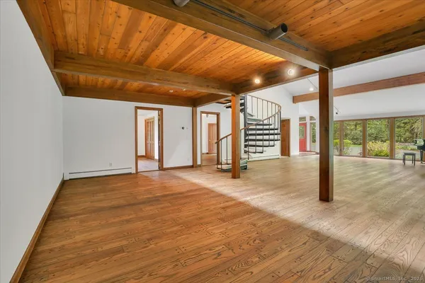 $759,000 | 89 East Street, Morris, CT 06763