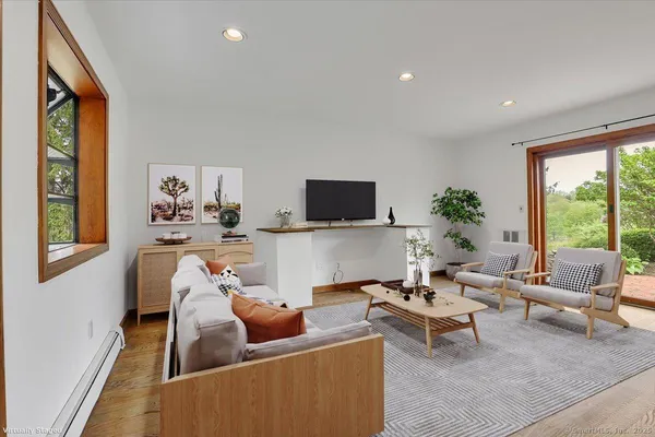 $759,000 | 89 East Street, Morris, CT 06763
