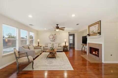 $350,000 | 19630 Bold River Road, Tomball, TX 77375