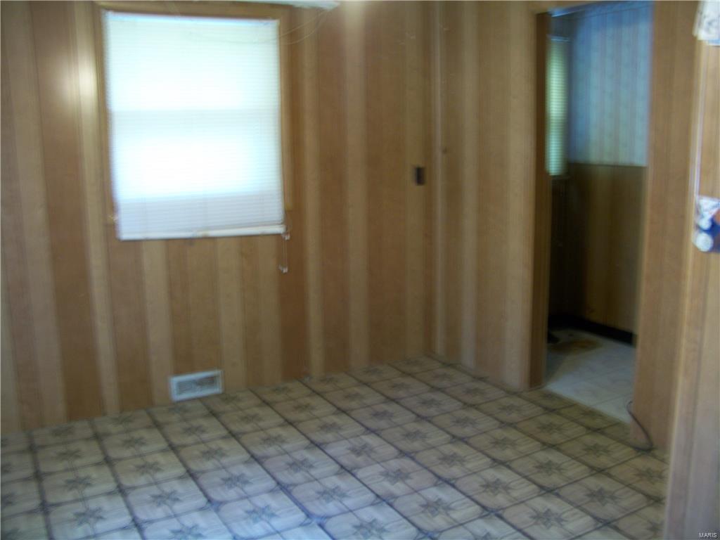 18692 Highway 111 Chesterfield, IL 62630 - Photo 12 of 22 Gallery Image 12