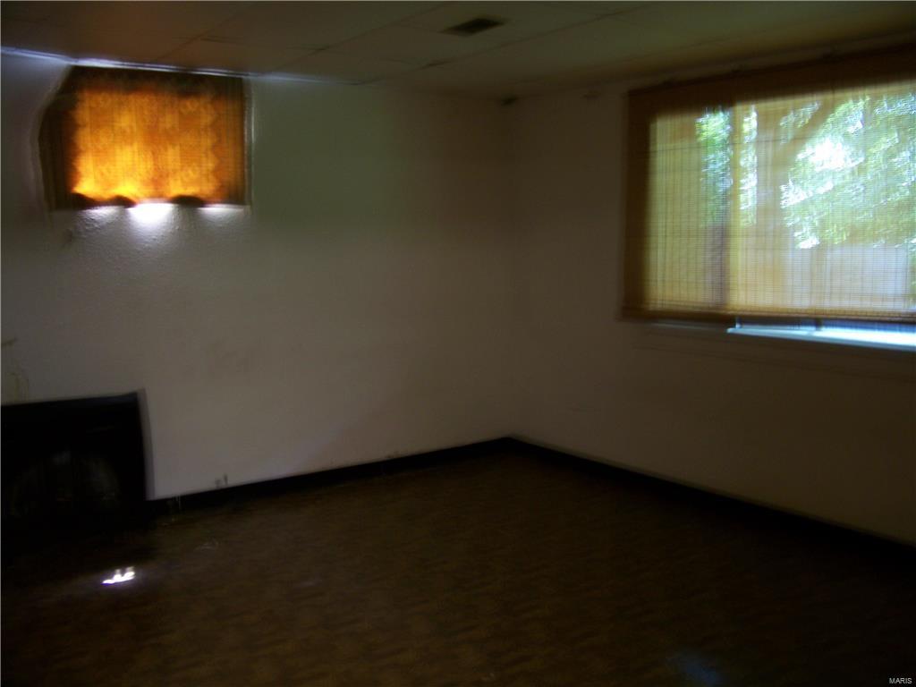 18692 Highway 111 Chesterfield, IL 62630 - Photo 15 of 22 Gallery Image 15