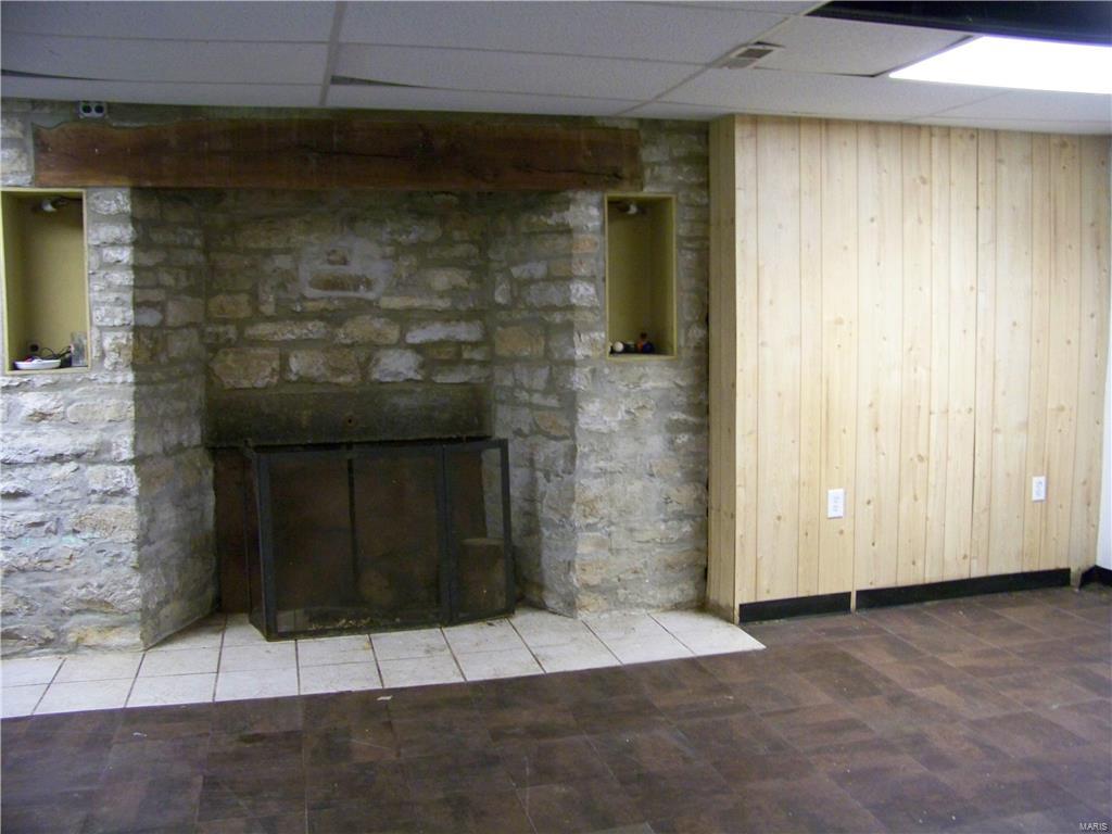 18692 Highway 111 Chesterfield, IL 62630 - Photo 20 of 22 Gallery Image 20