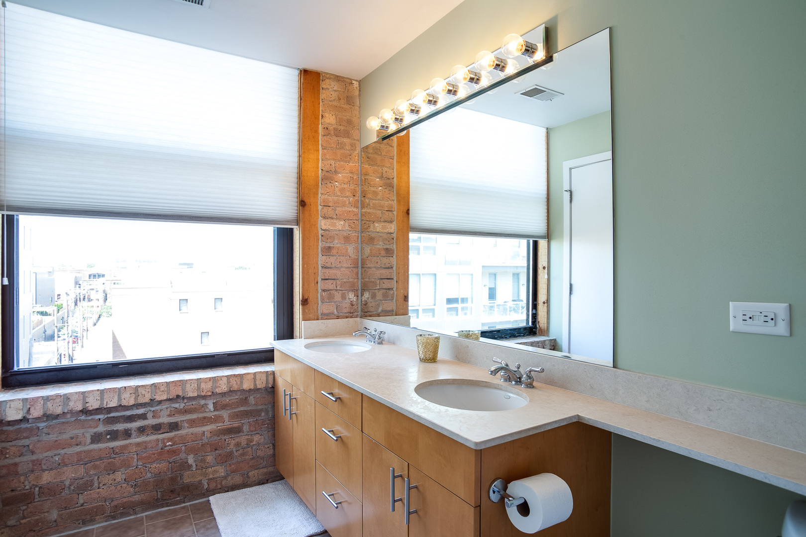 1040 West Adams Street, Unit 462 Chicago, IL 60607 - Photo 15 of 27