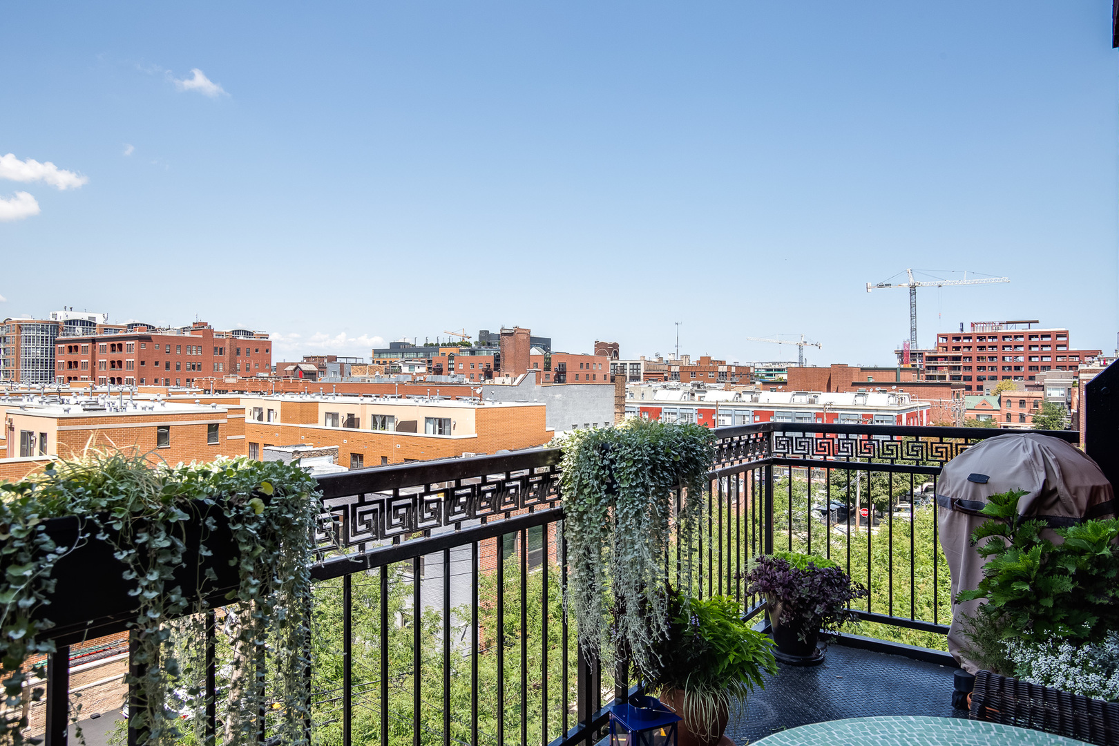 1040 West Adams Street, Unit 462 Chicago, IL 60607 - Photo 18 of 27