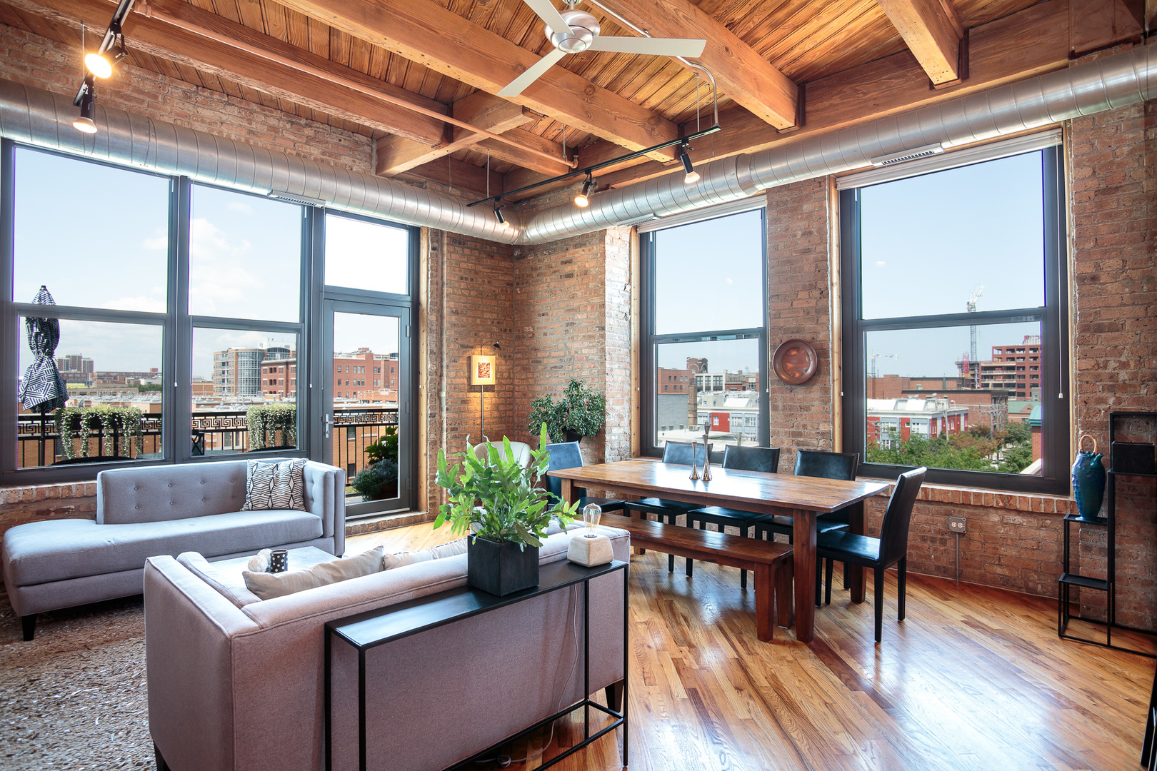 1040 West Adams Street, Unit 462 Chicago, IL 60607 - Photo 8 of 27