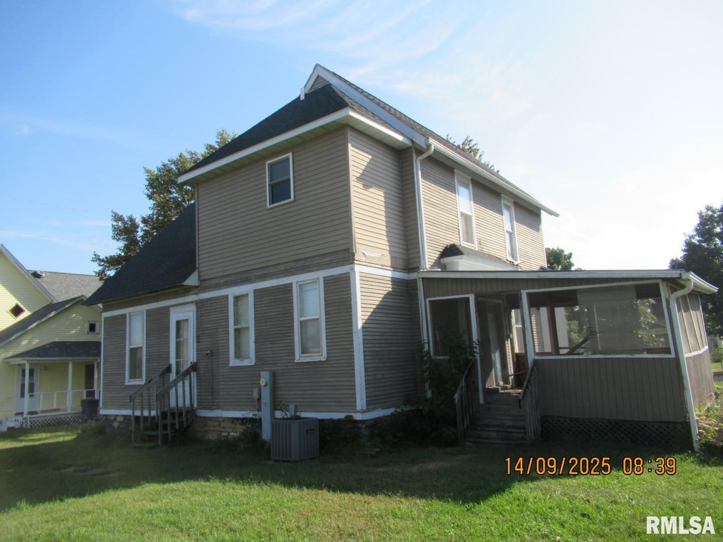 309 Sycamore Street Tipton, IA 52772 - Photo 6 of 28 Gallery Image 6