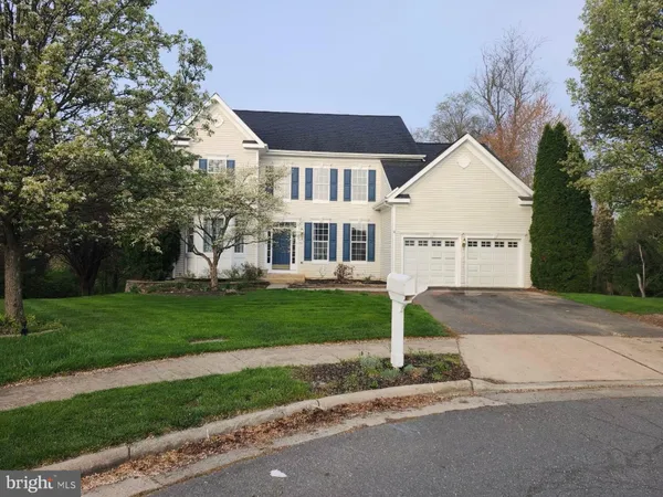 $789,000 | 17565 Brookville Court, Round Hill, VA 20141