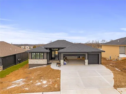 $739,000 | 25152 West 141st Terrace, Olathe, KS 66061