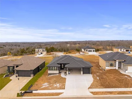 $739,000 | 25152 West 141st Terrace, Olathe, KS 66061