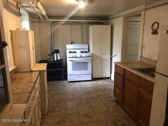 40 Spring Street Albany, NY 12210 - Photo 18 of 19 15