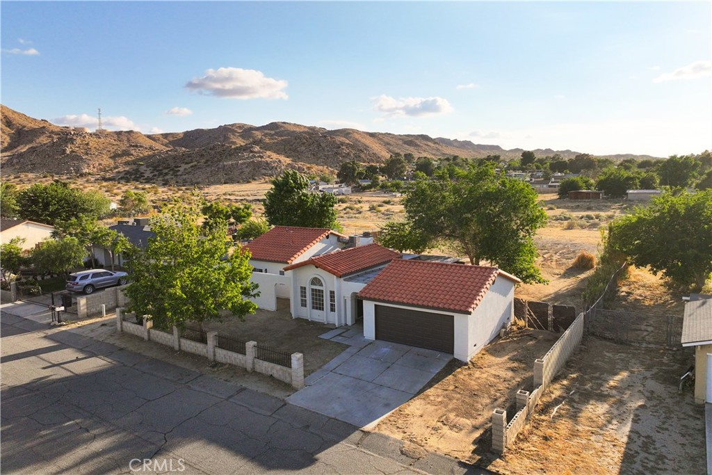 40251 Fieldspring Street Palmdale, CA 93591 - Photo 42 of 45 an aerial view of a house