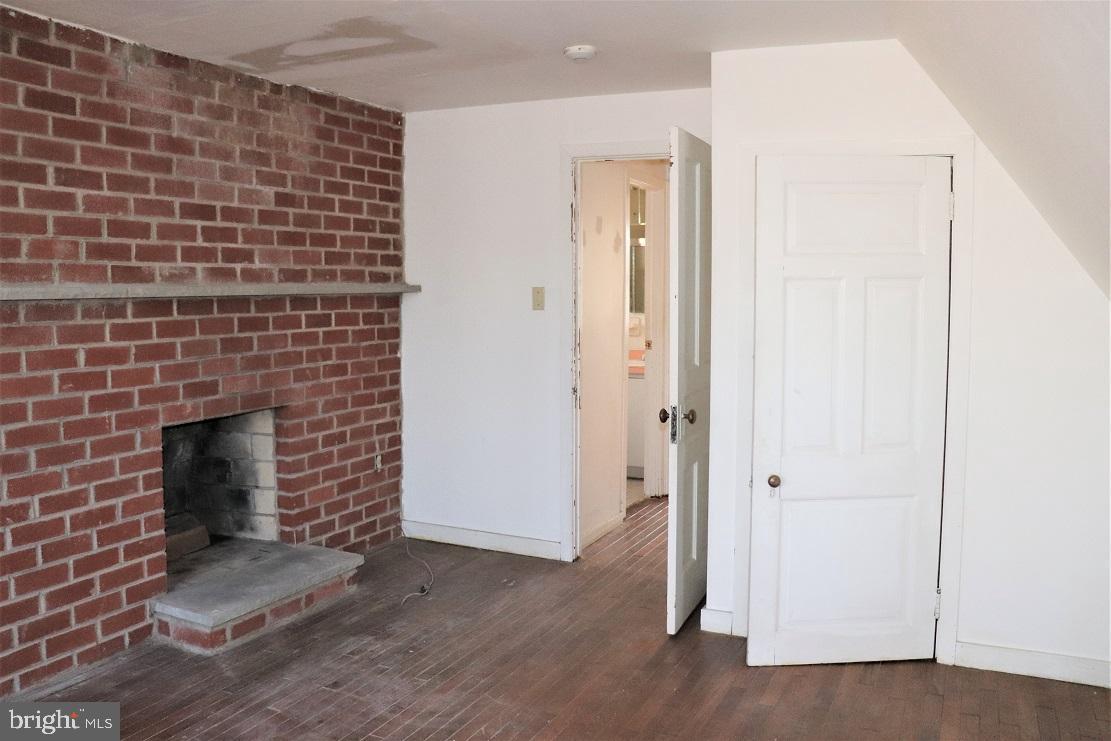 2540 Edge Hill Road Huntingdon Valley, PA 19006 - Photo 15 of 28 Gallery Image 15