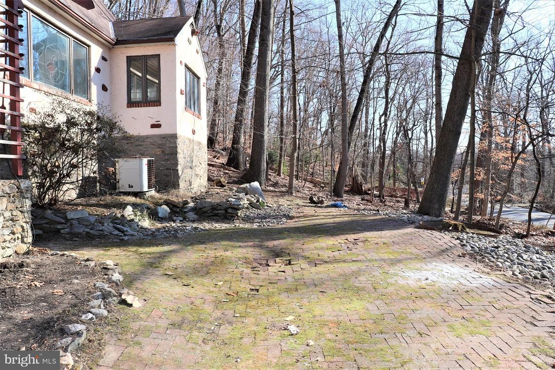 2540 Edge Hill Road Huntingdon Valley, PA 19006 - Photo 22 of 28 Gallery Image 22