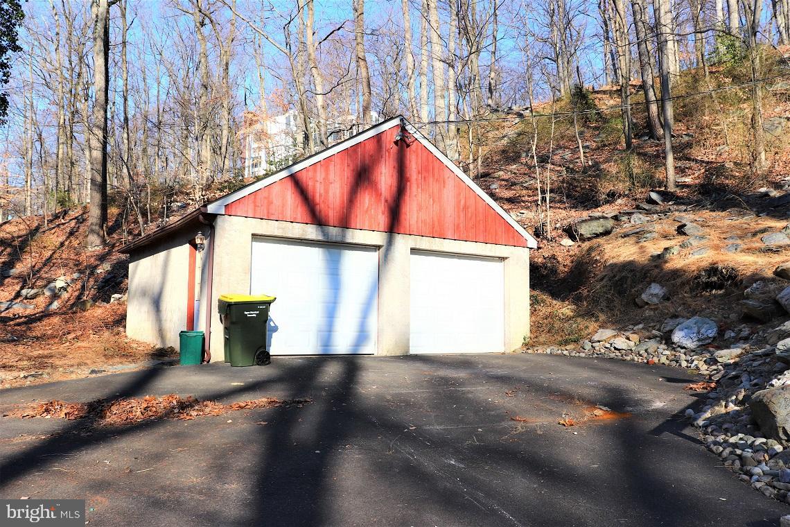 2540 Edge Hill Road Huntingdon Valley, PA 19006 - Photo 28 of 28 Gallery Image 28
