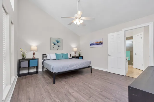 $8,000 | 902 Golden Bear Lane, Houston, TX 77339