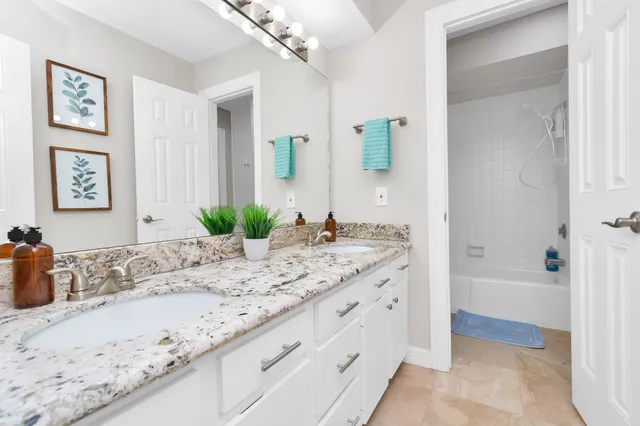 $8,000 | 902 Golden Bear Lane, Houston, TX 77339