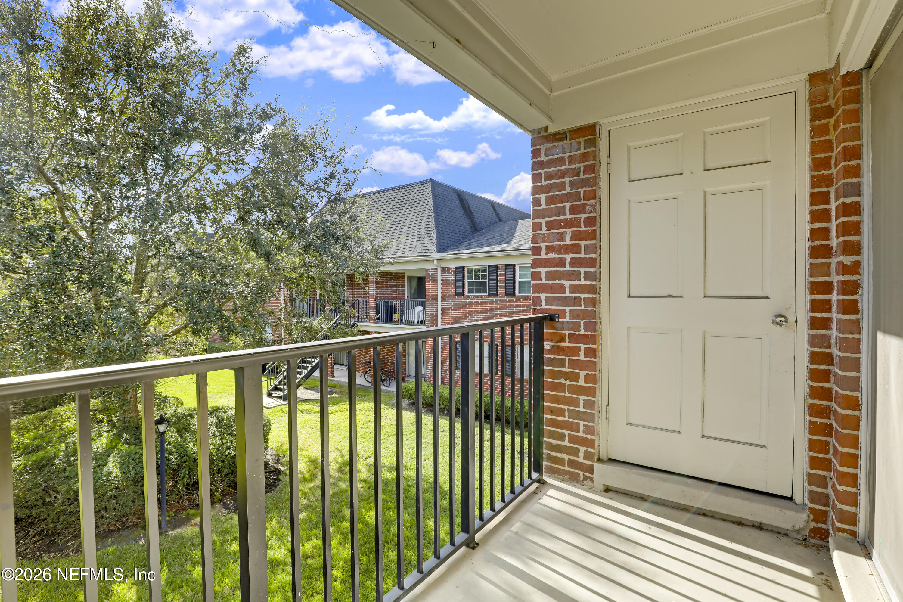 4915 Baymeadows Road, Unit 8H Jacksonville, FL 32217 - Photo 6 of 40 05 Balcony