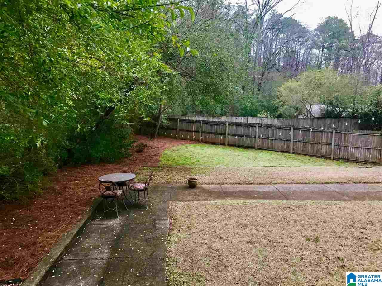 1321 Cresthill Road Birmingham, AL 35213 - Photo 3 of 11