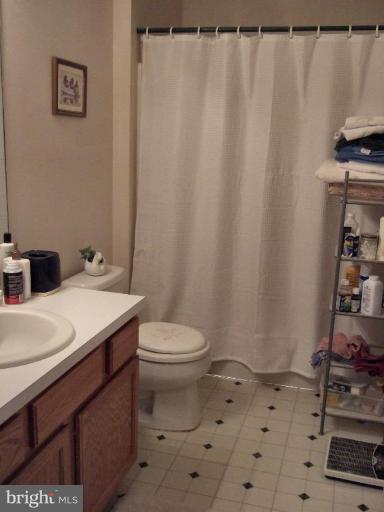 8490 North Point Road Manassas, VA 20112 - Photo 16 of 28 Bath #2
