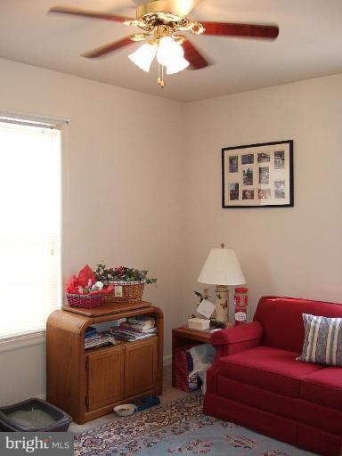 8490 North Point Road Manassas, VA 20112 - Photo 17 of 28 Bedroom #3