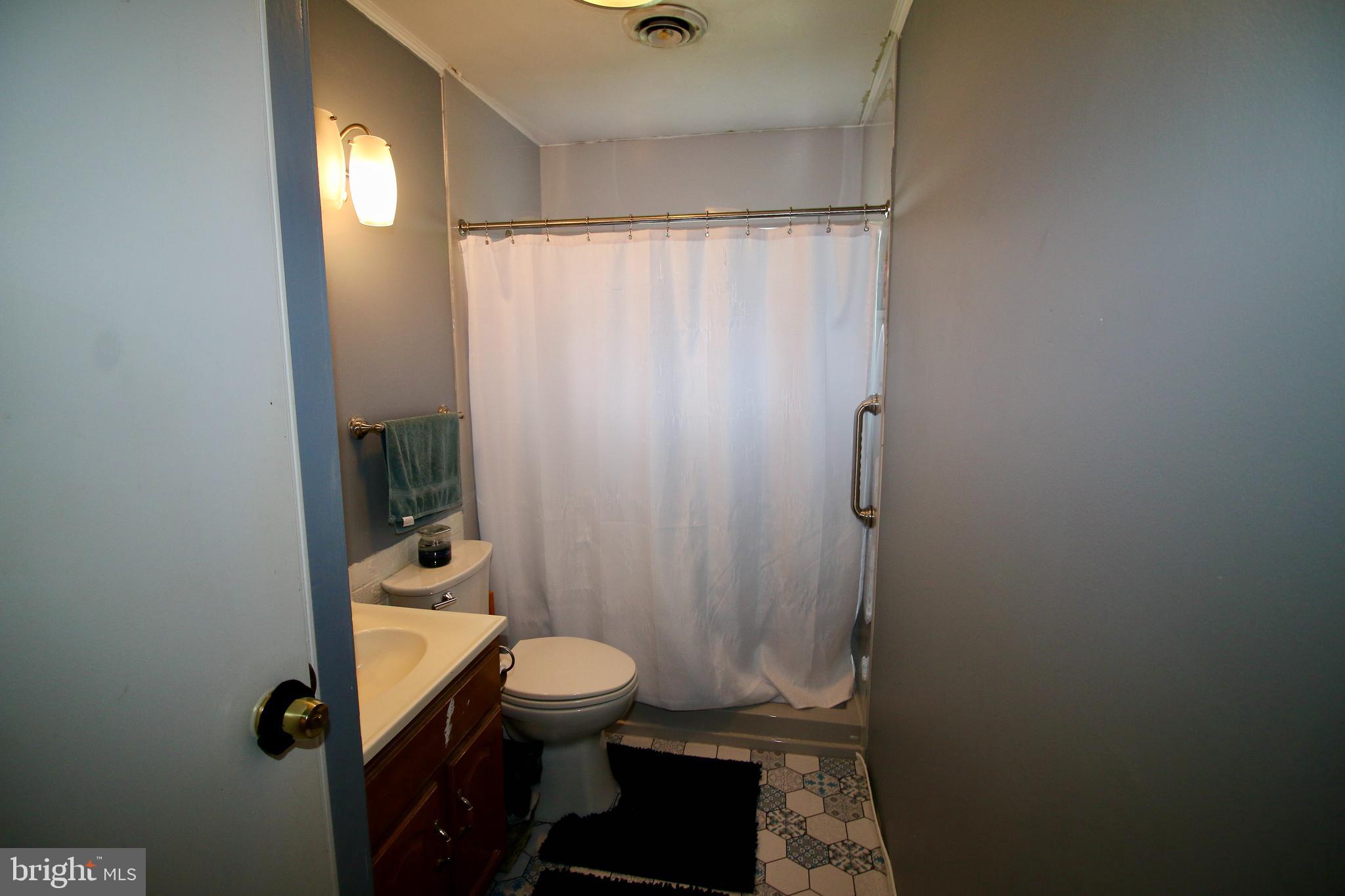 1921 Wabank Road Lancaster, PA 17603 - Photo 16 of 18 Gallery Image 16