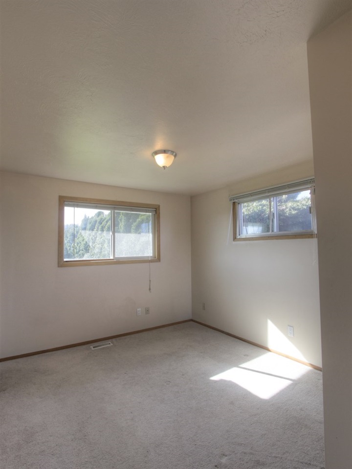 4221 North Vercler Road Spokane Valley, WA 99216 - Photo 12 of 20 Gallery Image 12