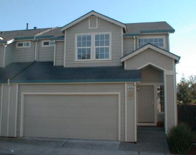 620 Santa Ana Circle Santa Rosa, CA 95404 - Photo 1 of 5 Gallery Image 1