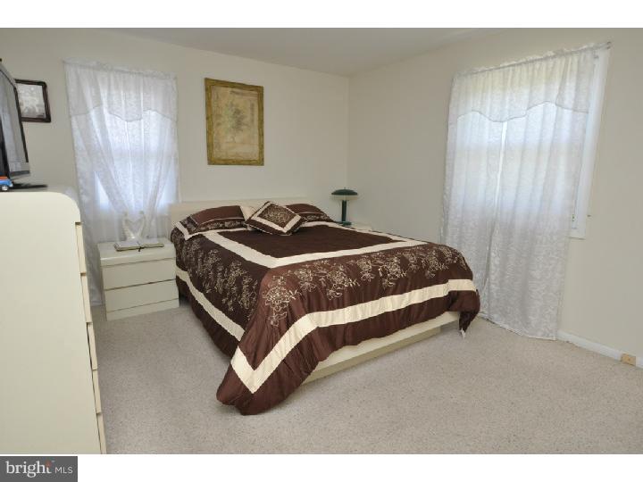 329 Farmdale Road Moorestown, NJ 08057 - Photo 13 of 14
