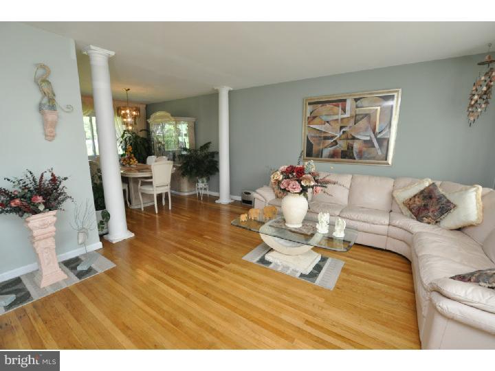 329 Farmdale Road Moorestown, NJ 08057 - Photo 4 of 14