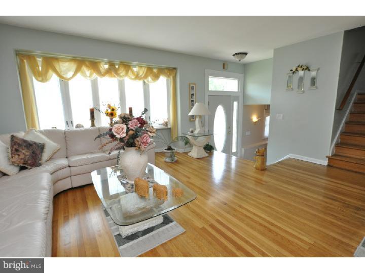 329 Farmdale Road Moorestown, NJ 08057 - Photo 5 of 14