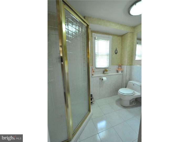 329 Farmdale Road Moorestown, NJ 08057 - Photo 9 of 14