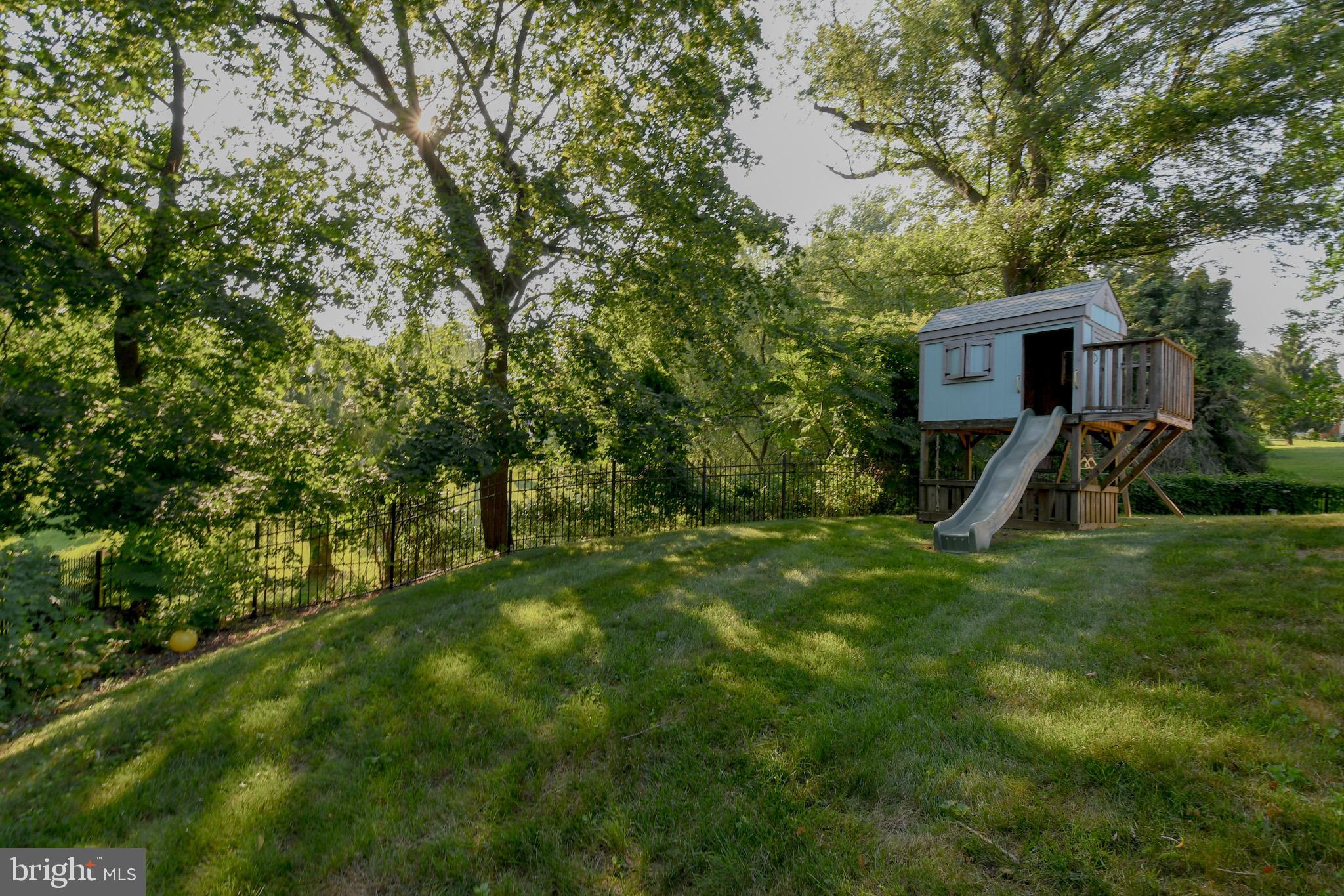 400 Baileys Run Springfield, PA 19064 - Photo 58 of 64 Play Spaces are Fenced In