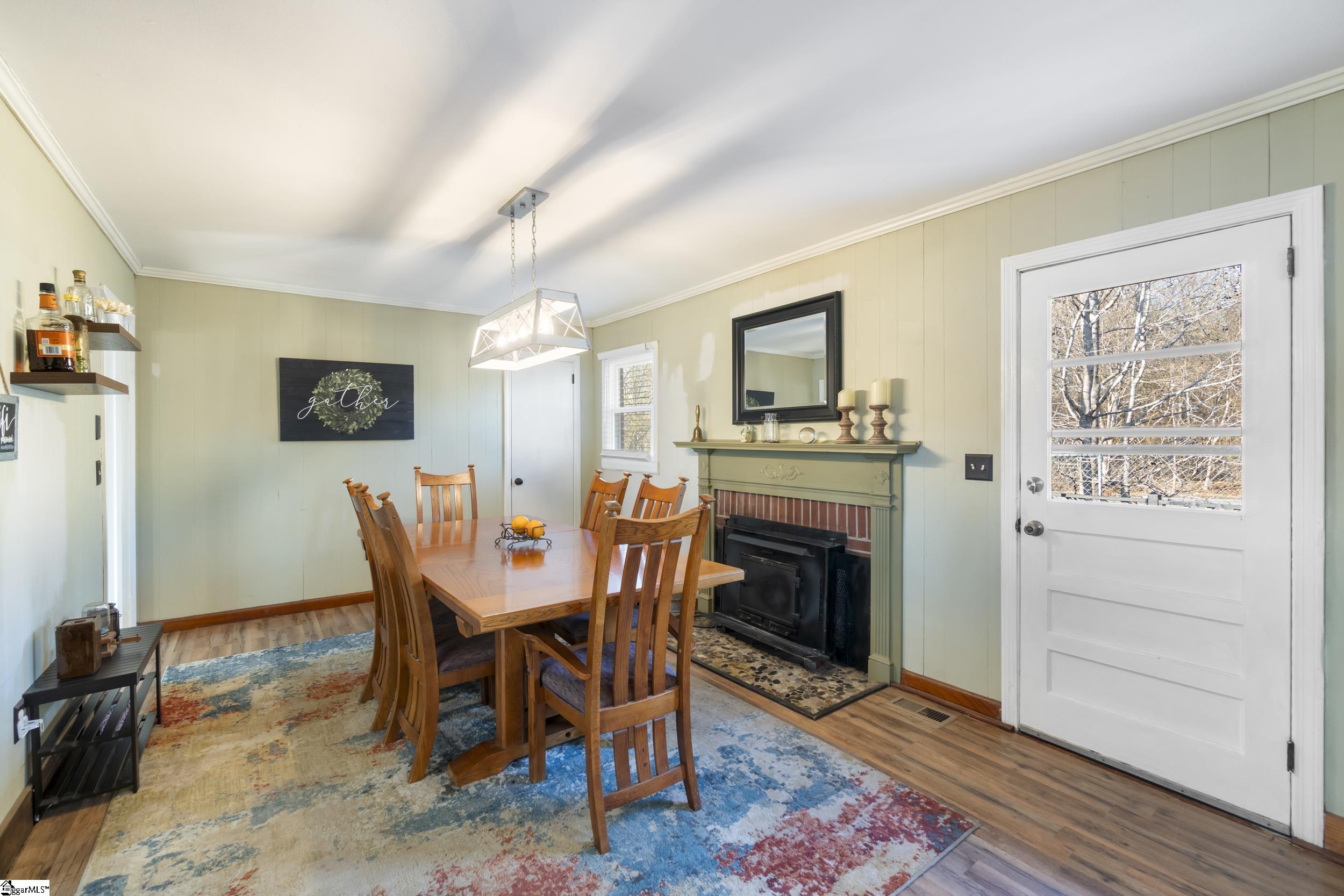 214 Lakeview Terrace Simpsonville, SC 29681 - Photo 3 of 38