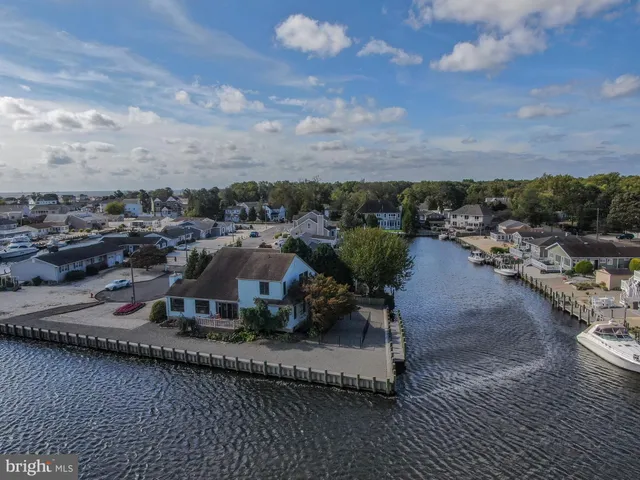 $950,000 | 709 Richmond Drive, Forked River, NJ 08731