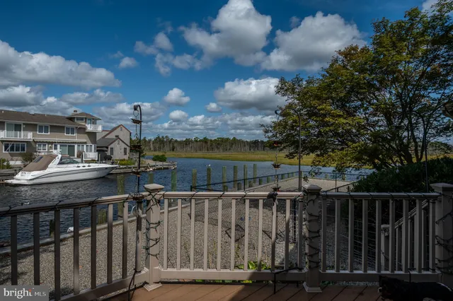 $950,000 | 709 Richmond Drive, Forked River, NJ 08731