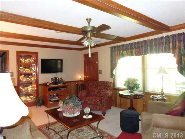 1243 Huckleberry Road Lincolnton, NC 28092 - Photo 6 of 16 Gallery Image 6