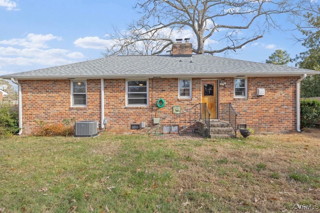 8406 Colebrook Road Richmond, VA 23227 - Photo 25 of 29 A newly fenced back yard.