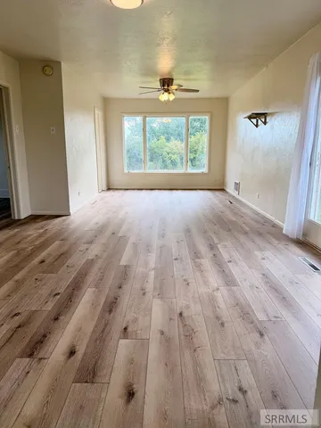 $270,000 | 455 West 195 North, Blackfoot, ID 83221