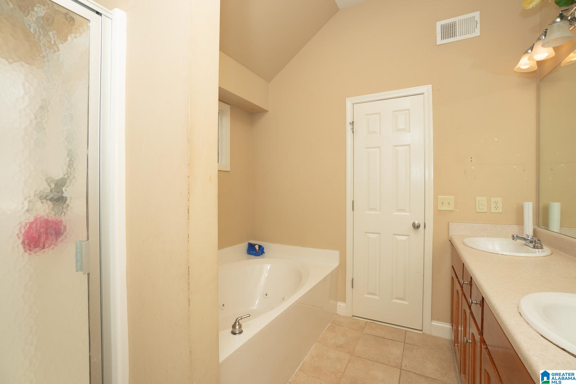 5373 Summerset Way Bessemer, AL 35022 - Photo 13 of 23