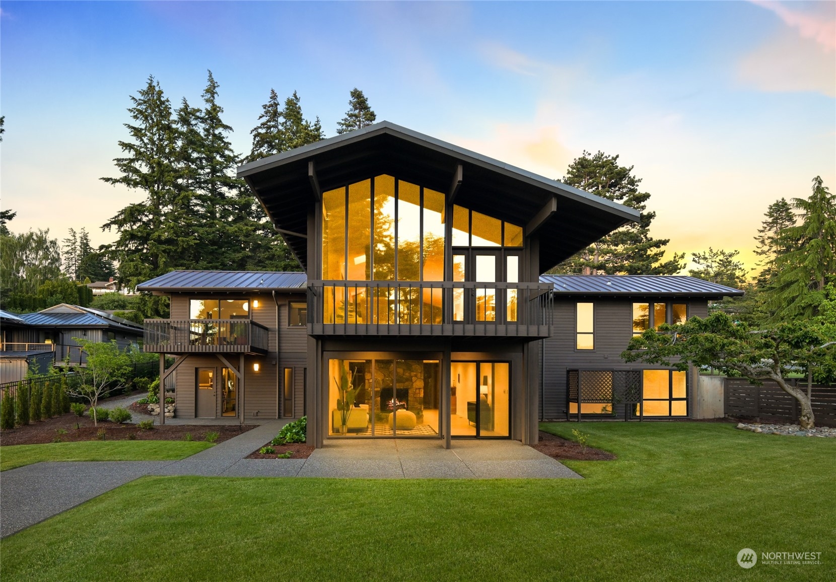 430 Bayside Road Bellingham, WA 98225 - Photo 2 of 40