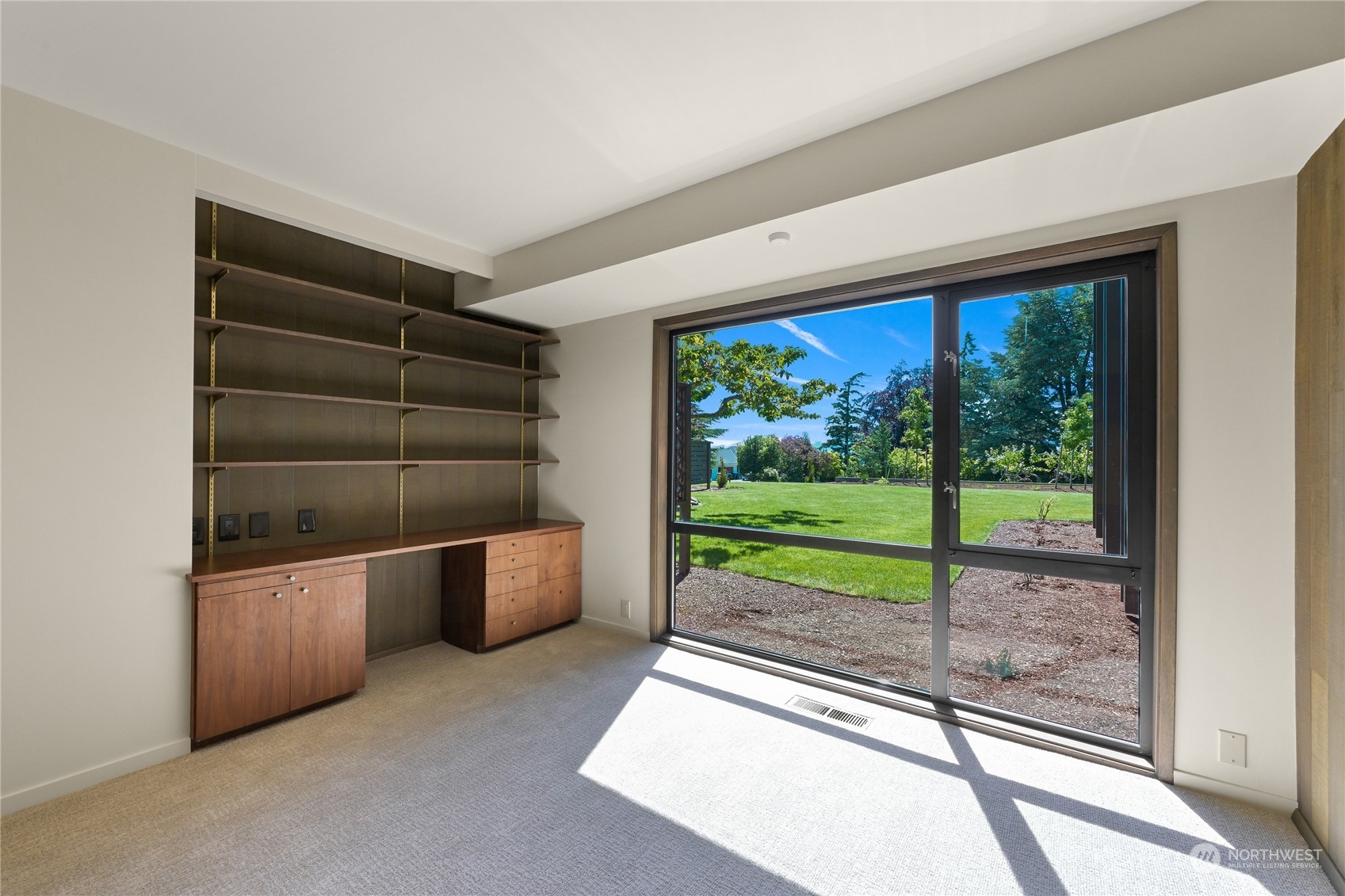 430 Bayside Road Bellingham, WA 98225 - Photo 31 of 40