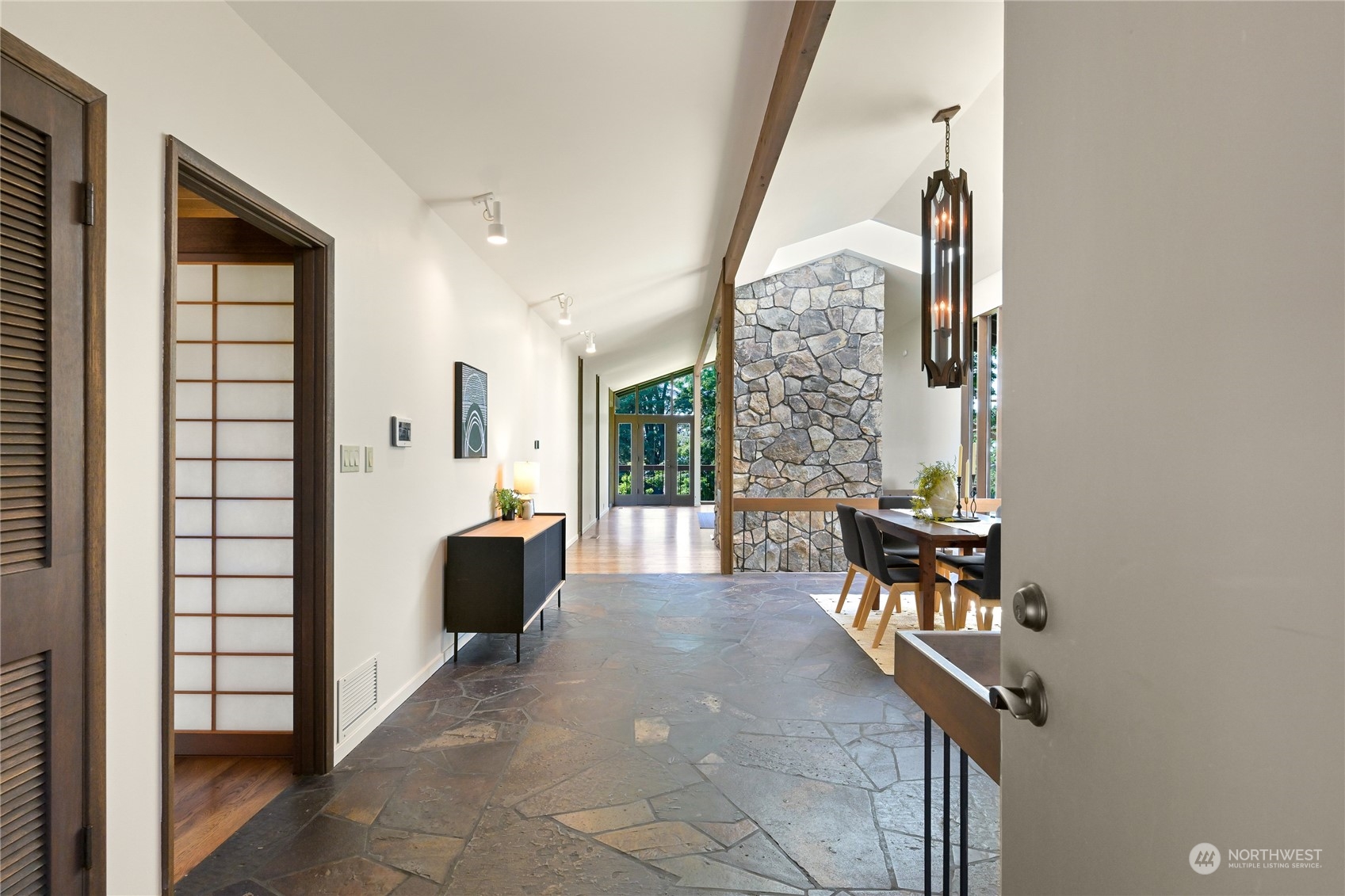 430 Bayside Road Bellingham, WA 98225 - Photo 8 of 40