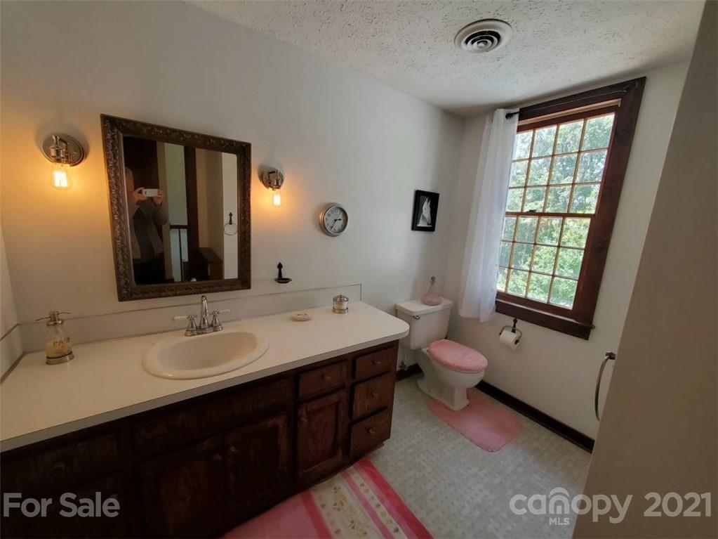1407 Metcalf Road Shelby, NC 28150 - Photo 16 of 29 Gallery Image 16
