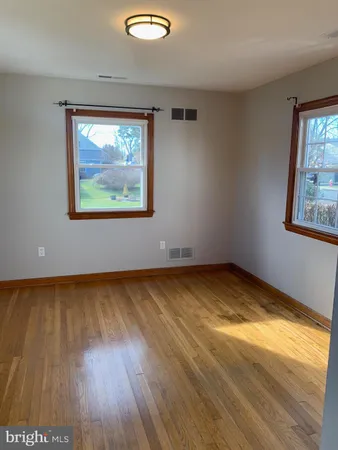 $2,800 | 110 Pershing Avenue Northwest, Leesburg, VA 20176
