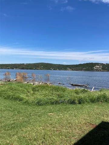 $295,000 | 297 Lakeshore Loop, Tow, TX 78672