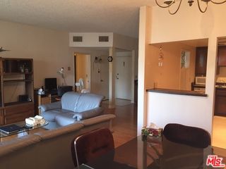 $515,000 | 8160 Manitoba Street, Unit 201, Playa del Rey, CA 90293