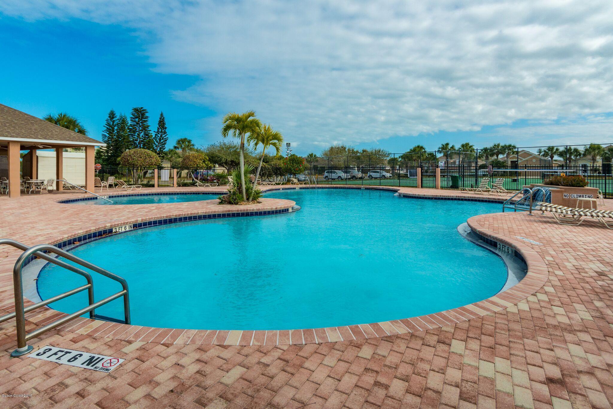 3480 Titanic Circle, Unit 84 Melbourne, FL 32903 - Photo 20 of 21 Community Pool