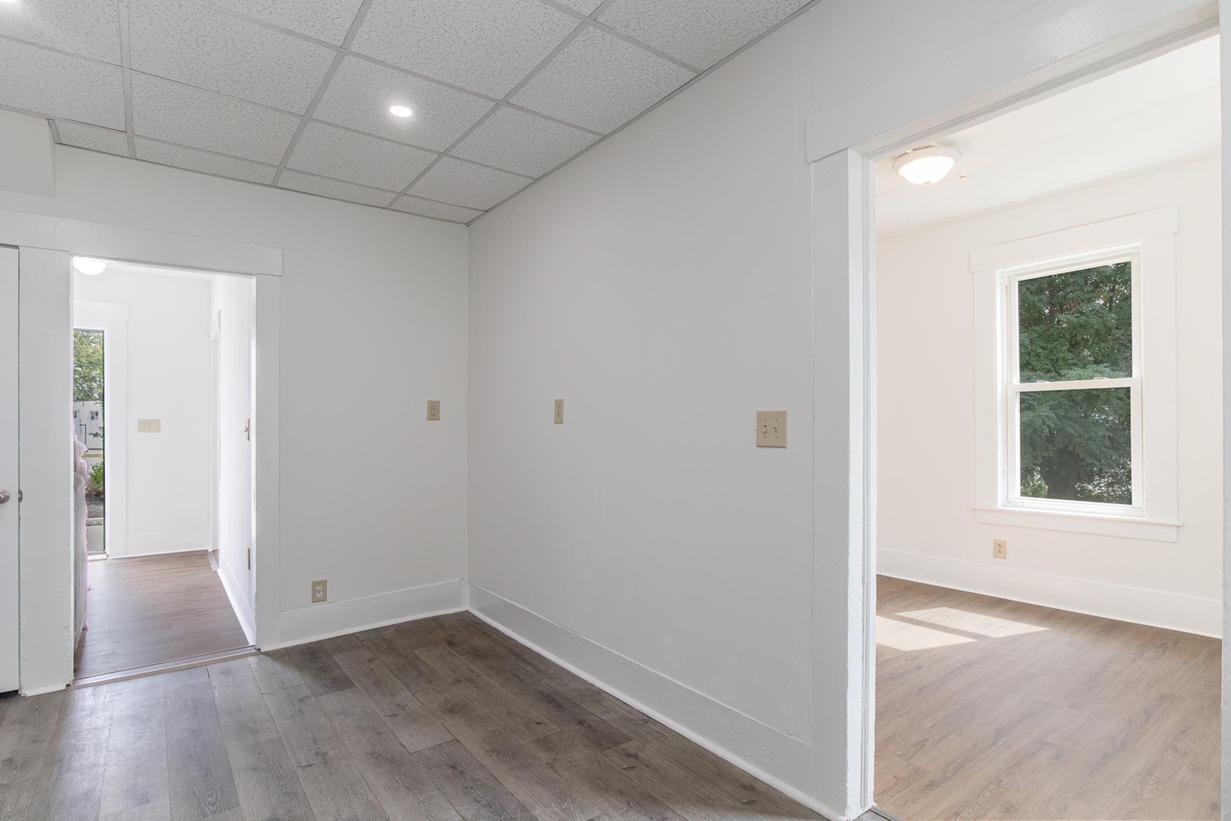 17-19 Upham Street Rochester, NH 03867 - Photo 14 of 42 Gallery Image 14