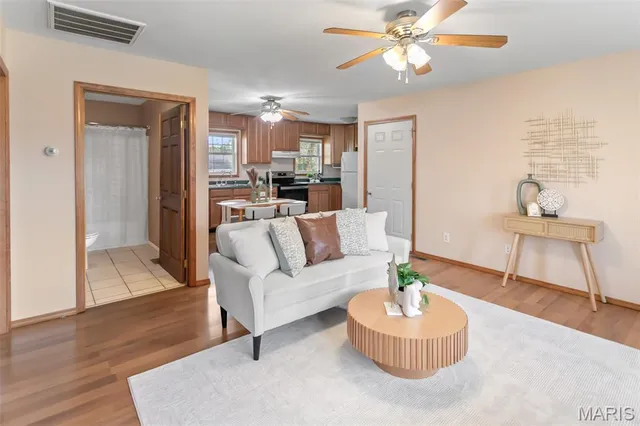 $124,000 | 103 South Deye Street, Jerseyville, IL 62052