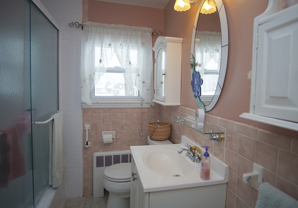 12 Buttaro Road Woburn, MA 01801 - Photo 18 of 30 Gallery Image 18